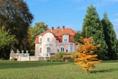 ARBORETUM VE SKOŘÁPCE Z OŘECHU - ŘÍČANY, Bezručova 56 #0