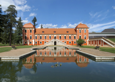 Zámecký park Ostrov #1